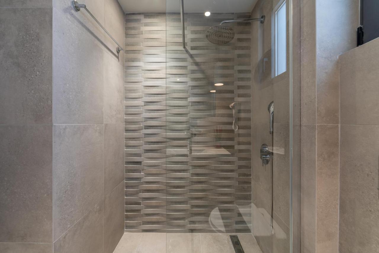 Brand New Suite No3 Heraklion  Екстер'єр фото